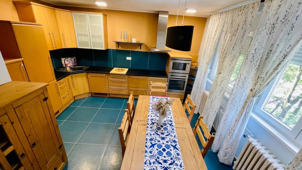 Apartman Jelena II Apartman Szávaszentdemeter Kültér fotó
